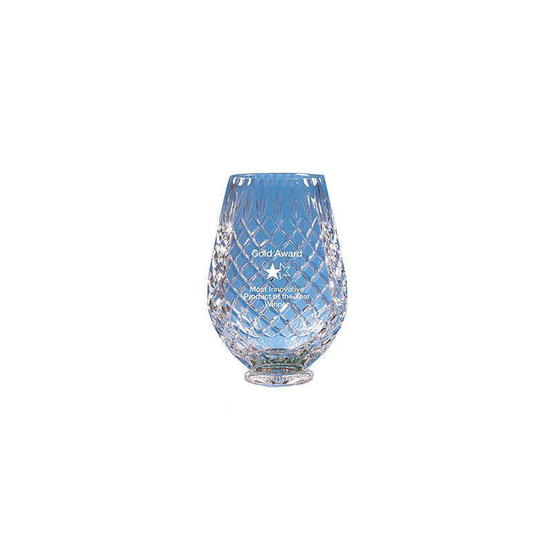 L429.jpg 25CM LEAD CRYSTAL PANELLED TULIP VASE – ELEGANT CUT CRYSTAL FOR GIFTS & AWARDS - Image 1