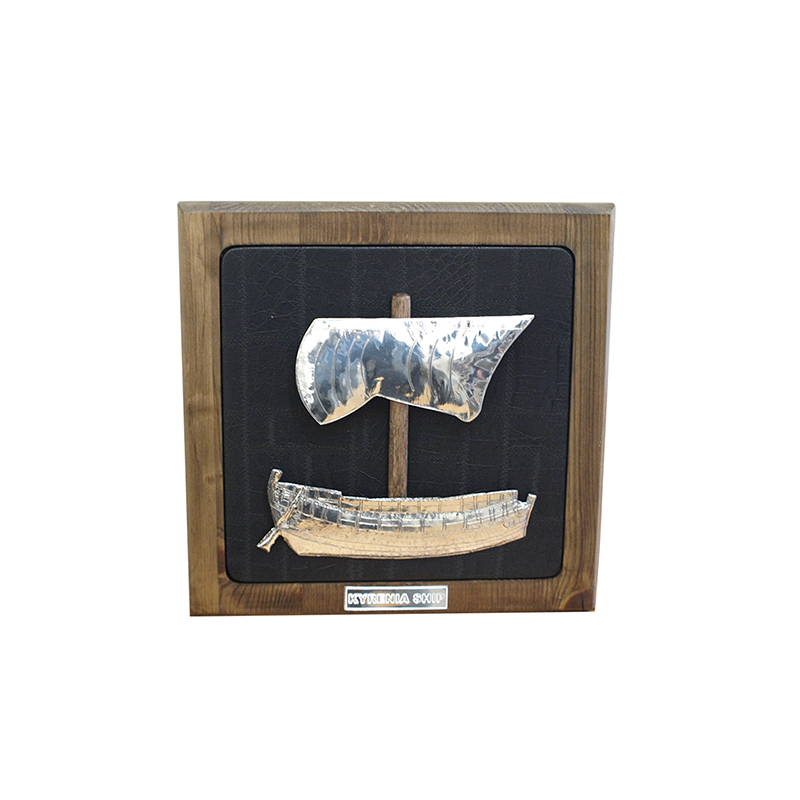 THP061.jpg HANDMADE SILVER KYRENIA SHIP 23CMX23CM - Image 1