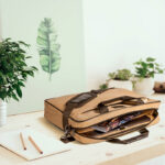 ECOCARRY 15.6" CORK LAPTOP BAG – SUSTAINABLE LAPTOP CASE WITH SHOULDER STRAP - Image 4