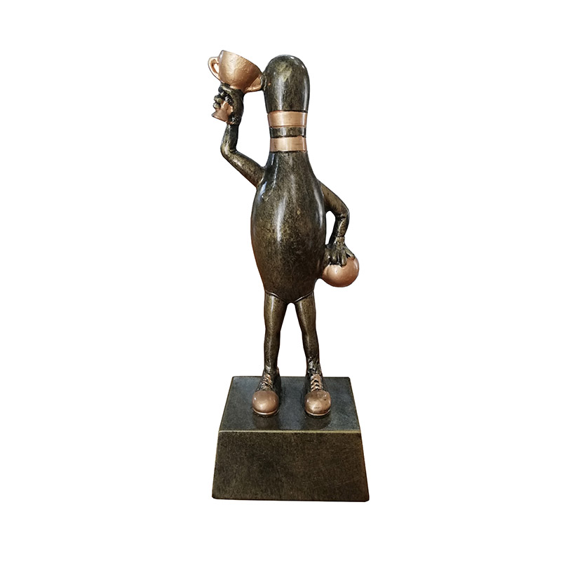 A1499.jpg BOWLING TROPHY AWARD 15CM - Image 1