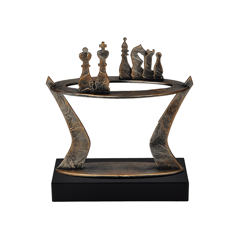 BEL470C.jpg CHESS FIGURE TROPHY AWARD 26CM - Image 1