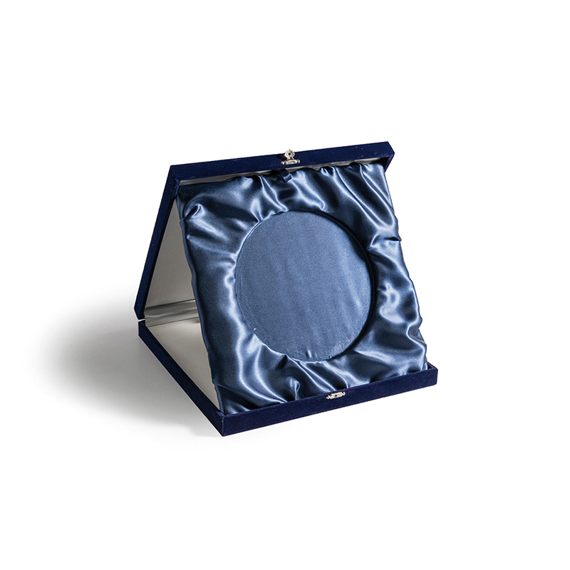 V24X24X4.jpg LUXURY VELVET BOX 24*24*4CM - Image 1