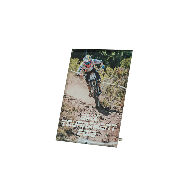 W663.jpg GLASS AWARD 15CM (PRINTING INCLUDED) - Image 1