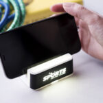 SMARTPHONE/TABLET LIGHTING HOLDER - Image 5