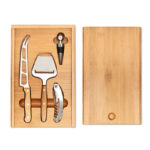 CHEESE & WINE SET MADE OF BAMBOO