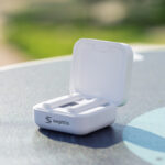 WHITE FINISH EARPHONES VINZER WITH BLUETOOTH - Image 9